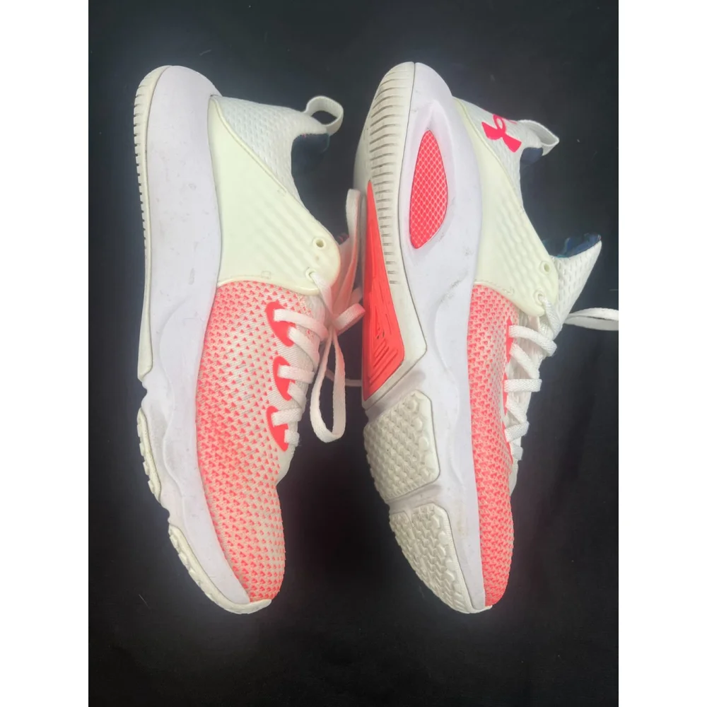 Women's Under Armour HOVR Rise Lace Up Training Shoes Size 9.5 Peach White EUC